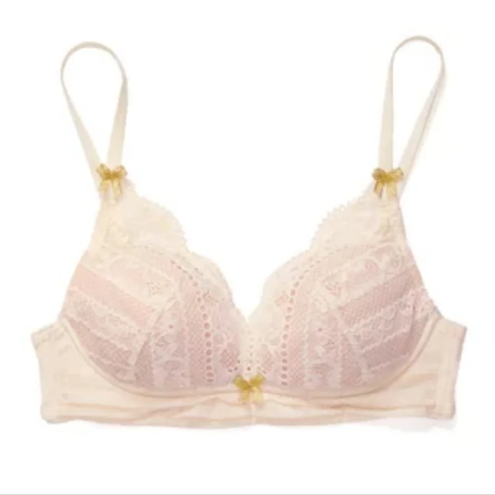NWT- Elegant Lace Bralette in Cream Sz 36D - Picture 1 of 5